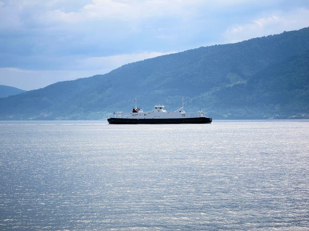 5959173247_d743fafd3a_b glutra