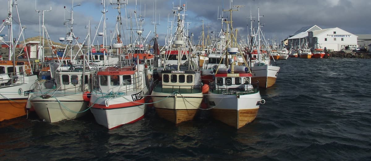 fiskebåter_røst-forside