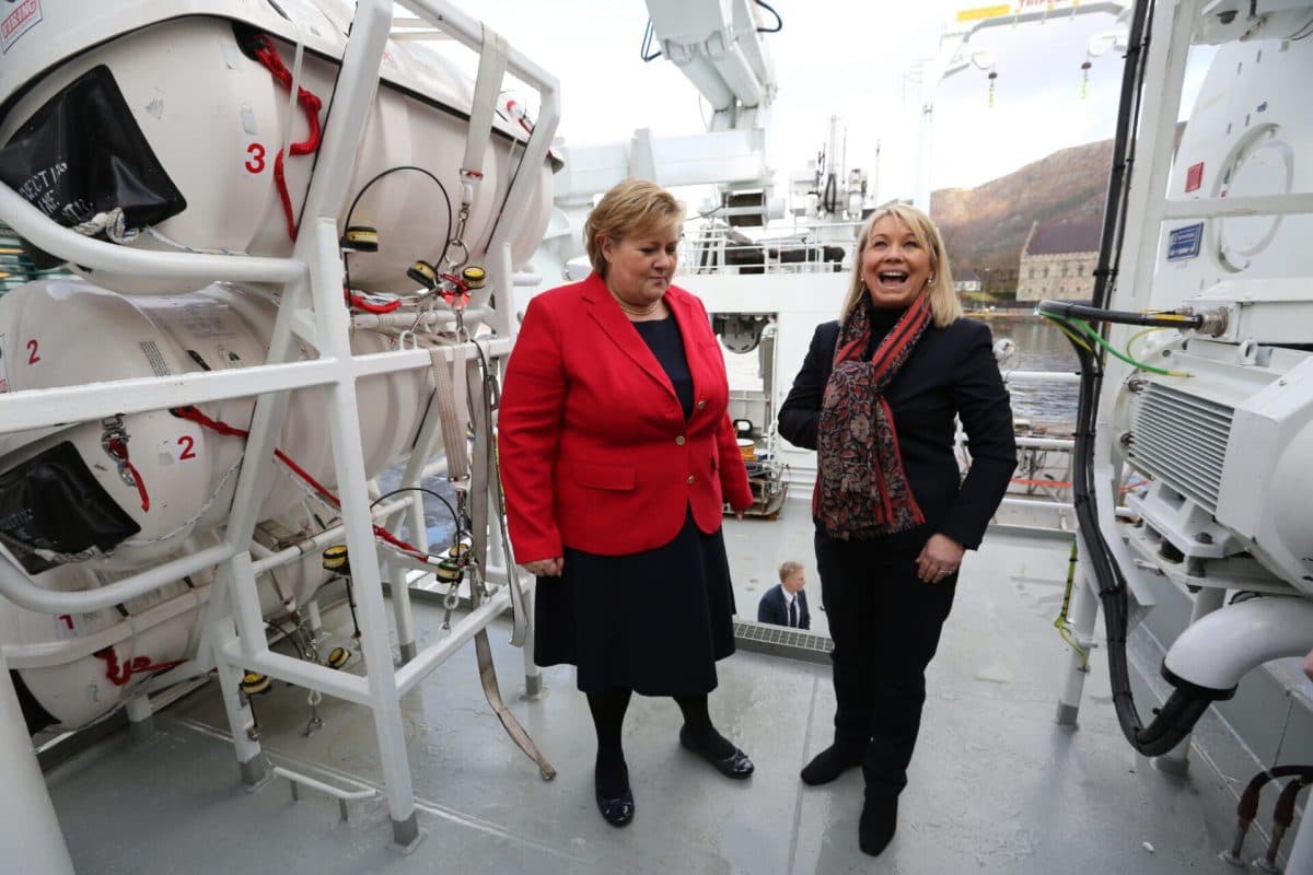 33032832775_d9d85ce5b7_o