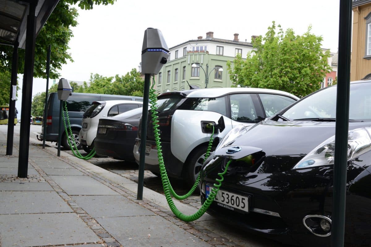 21002361854_790463f651_k