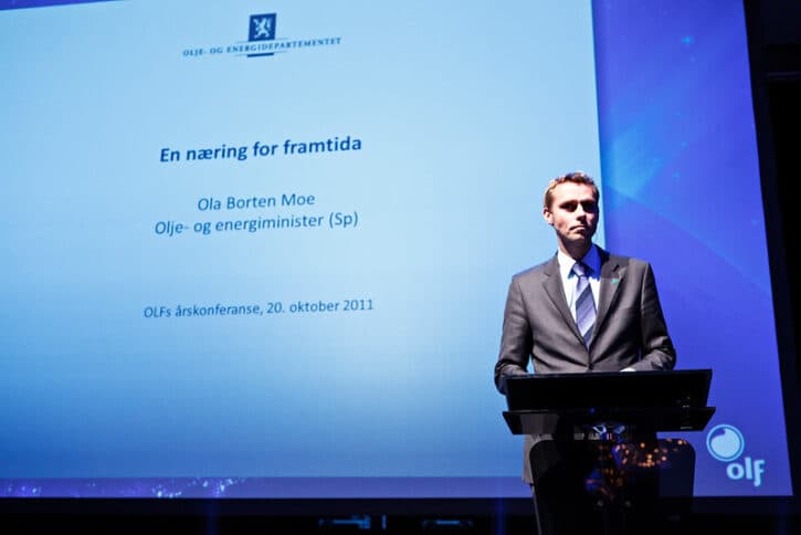 6275403581_f3cae69fb8_c