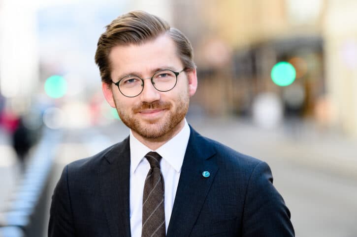 Sveinung Rotevatn (V)