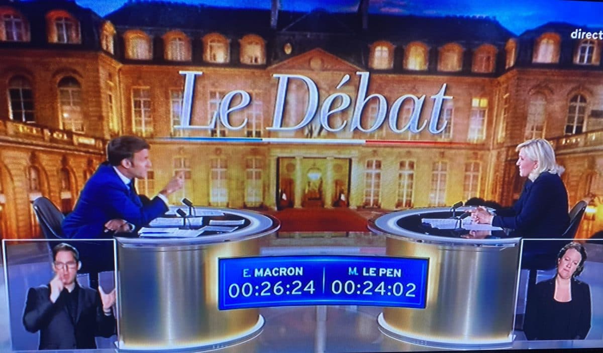 DAFFA259-11AD-413E-A8DA-01CC655D257A_1_201_a