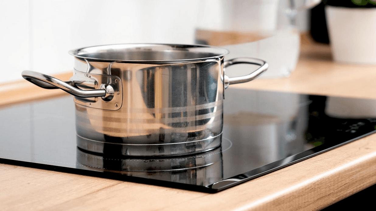 Gryte på komfyr platetopp