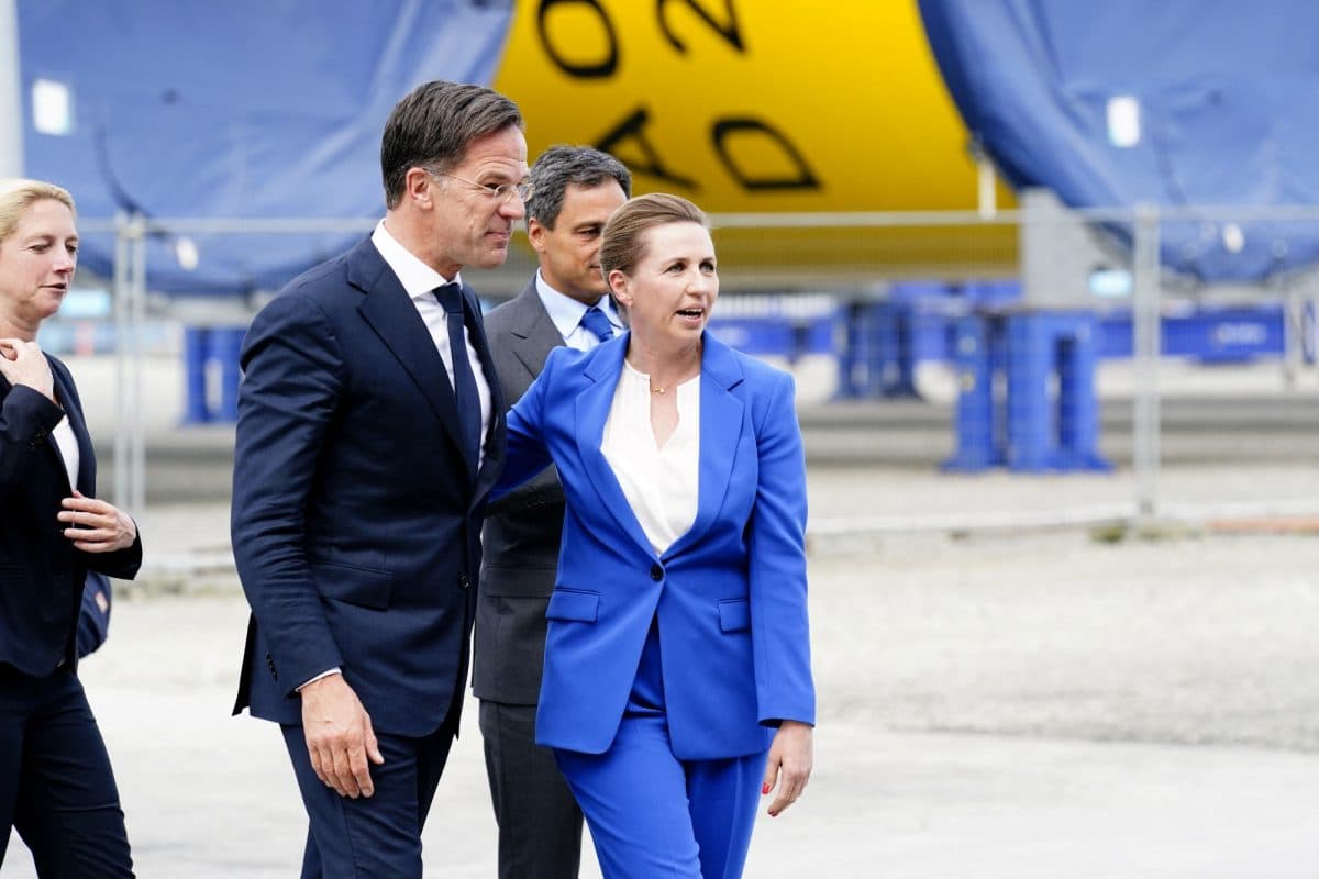Rutte og Frederiksen i Esbjerg havn