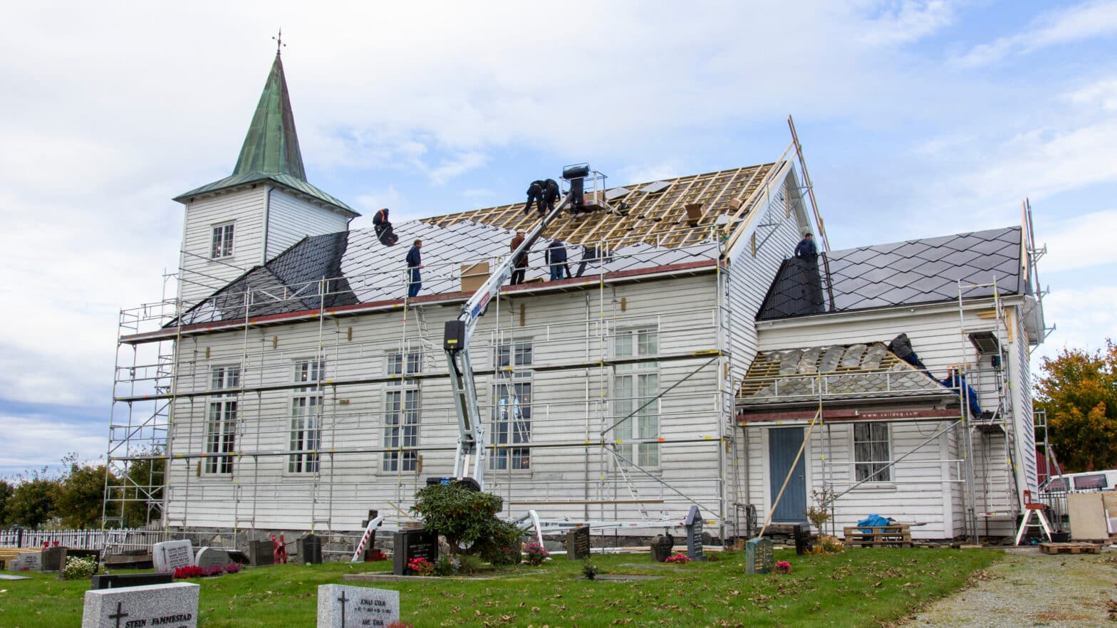Norges første kirke med solcelletak