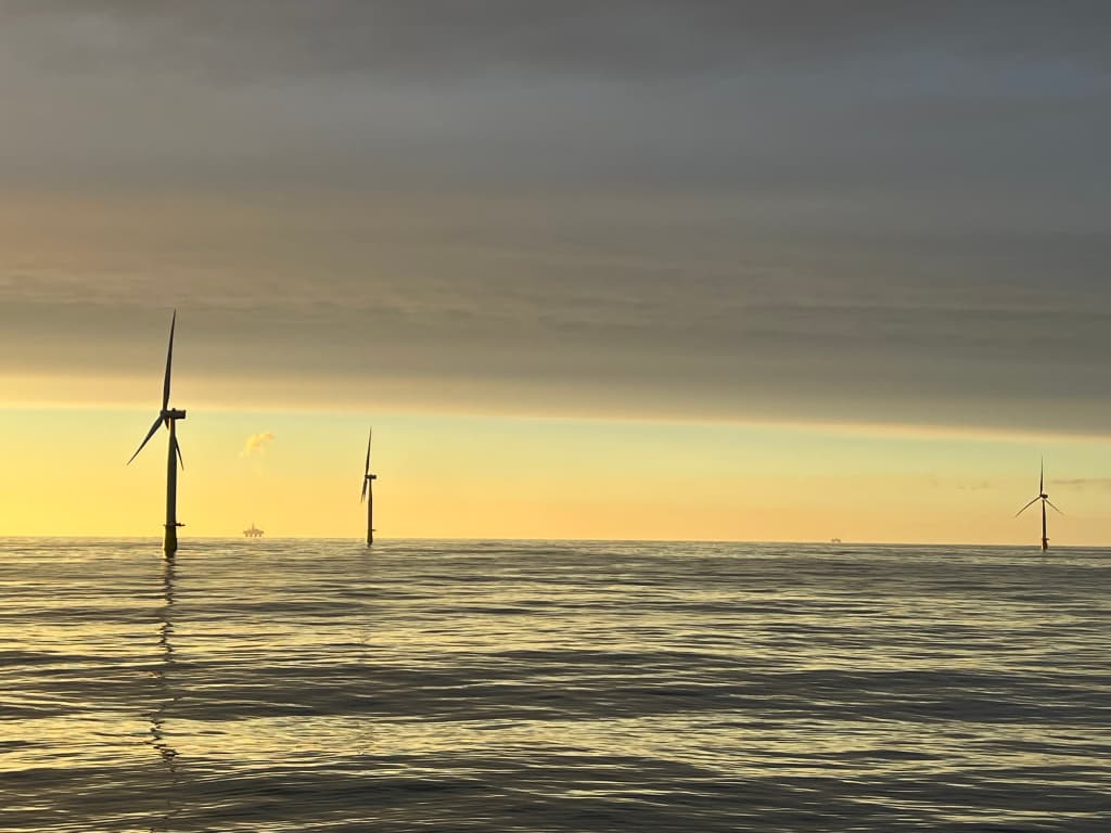 Hywind Tampen at sunset