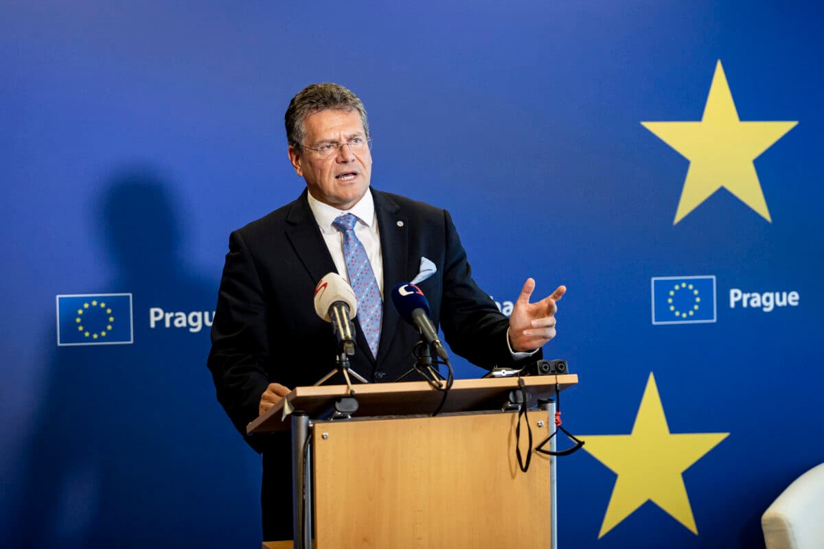 VP Šefčovič in Prague