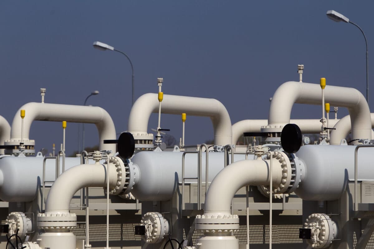 En gruppe rør på rad.