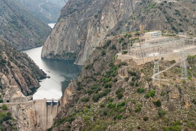 P021778001302-552203