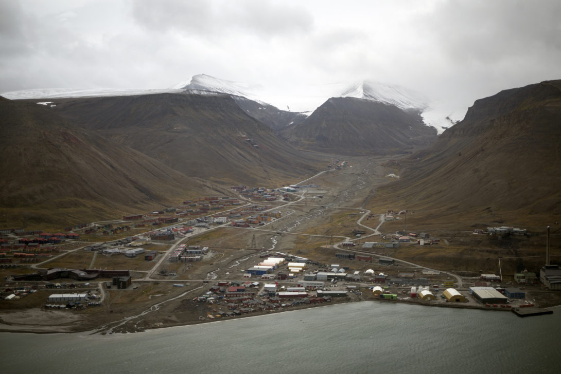 Svalbard_Christopher_Michel_CCBY-1090x72